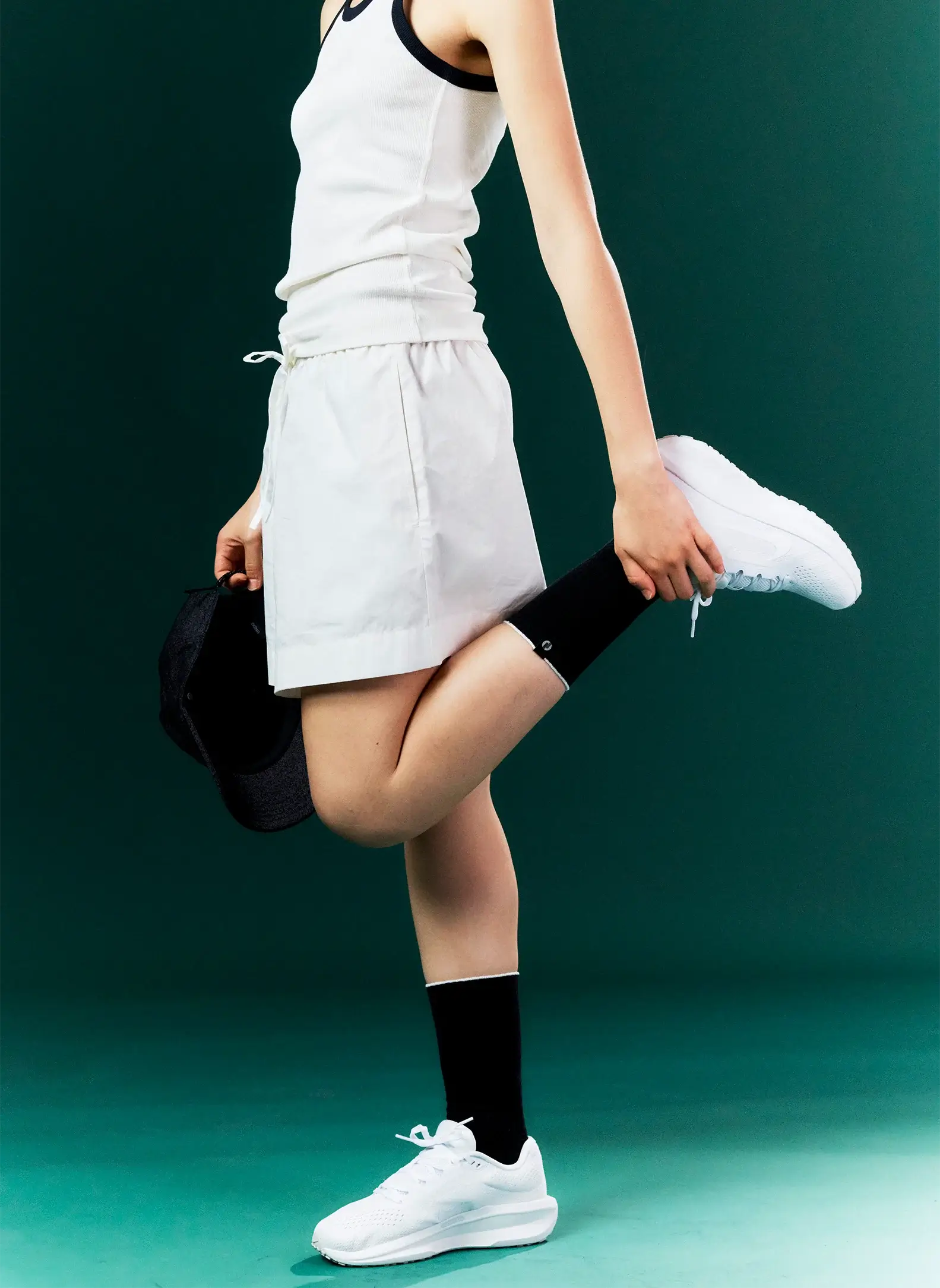 ONDO_CrewBlackF_05.png