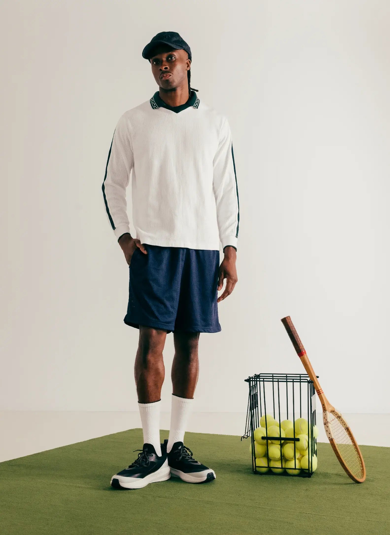 ONDO_CrewWhite_112025_03.jpg